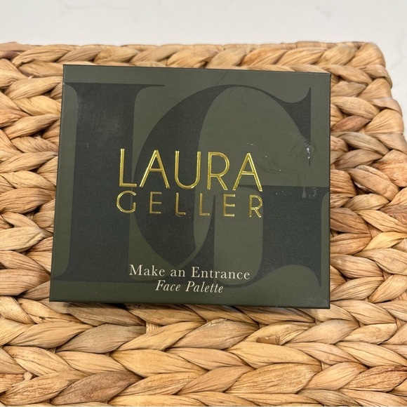 Laura Geller Make An Entrance Face Palette - Picture 4 of 5